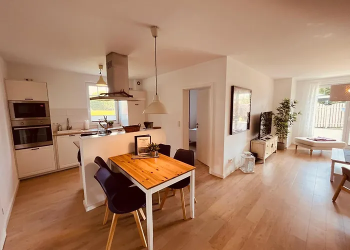 Art In Apartamento Born